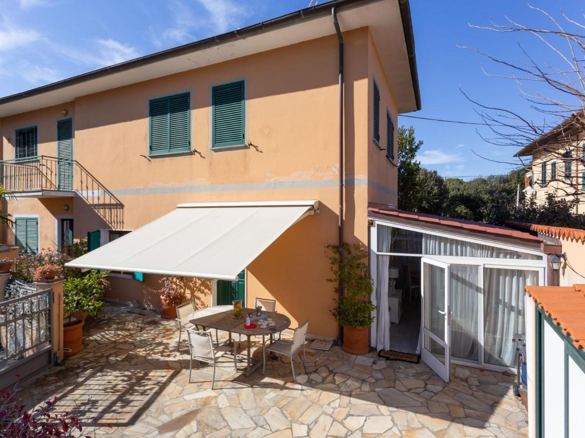 Holiday Home Stella Marina By Interhome Marina di Pietrasanta Eksteriør bilde